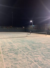 ナイターテニス