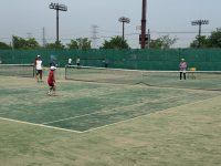 尾崎里沙さんのテニス教室