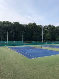 初心者のジュニア大歓迎です！　智光山公園テニススクール