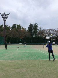 智光山公園テニススクールがお休みで